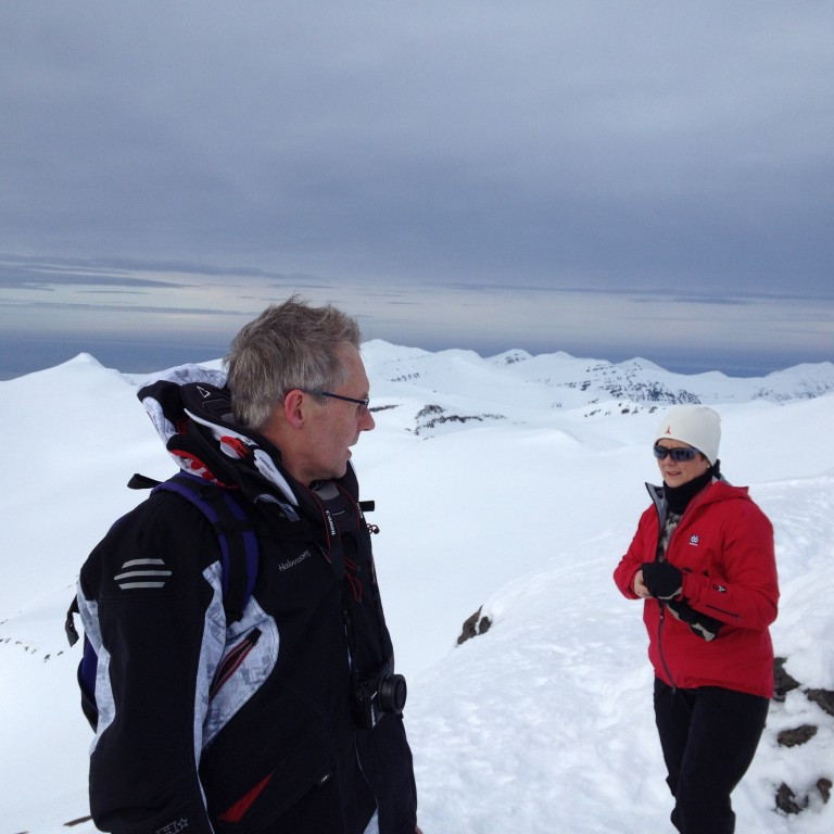 Anton og &Aacute;sr&uacute;n.